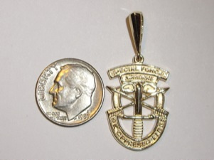 #21 Yellow Gold SF Crest Pendant