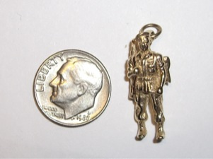 #61 Yellow Gold Airborne Soldier Pendant