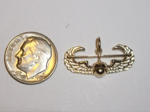 #67 Yellow Gold Air Assault Pendant